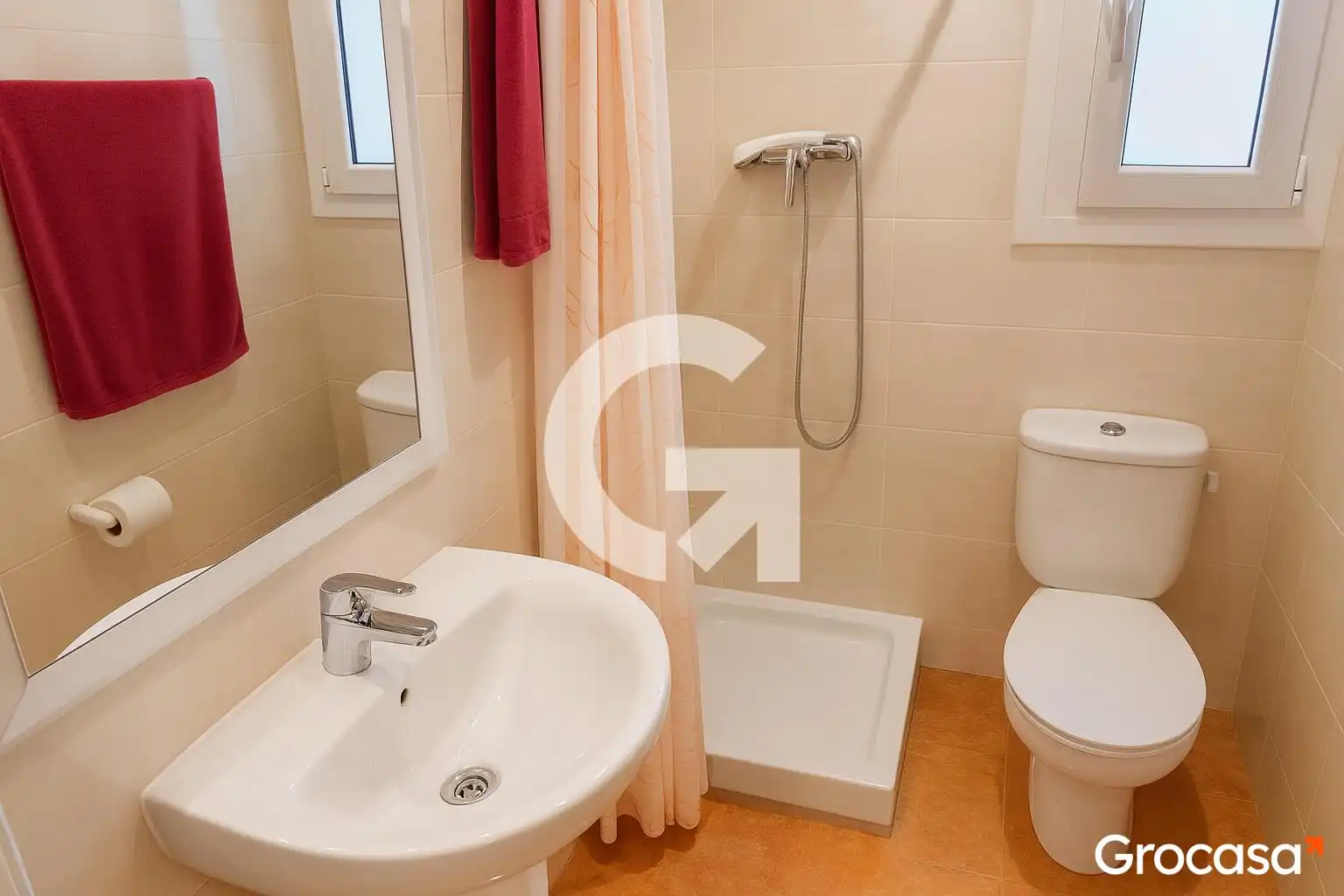 Baño de Planta baja en venta en Calafell con Calefacción, Terraza y Trastero
