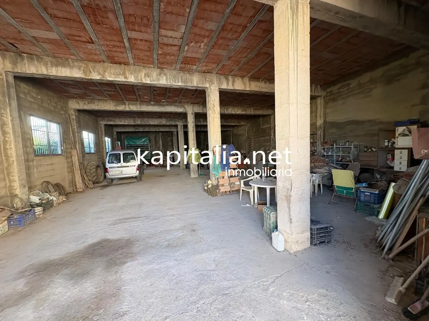 Fabrikhallen zum Verkauf in La Llosa de Ranes