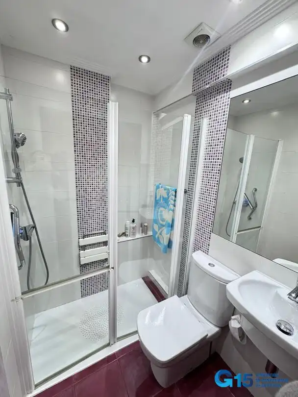 Bathroom of Flat for sale in Errenteria  with Heating, Terrace and Furnished