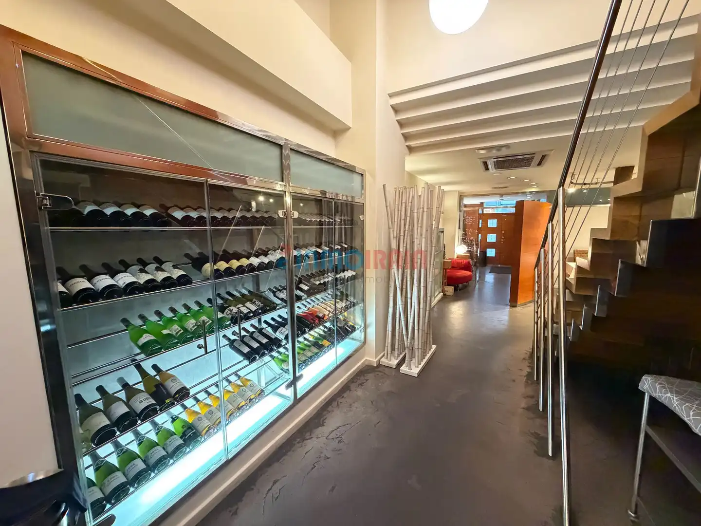 Commercial properties for sale in Zumarraga  with Air Conditioner