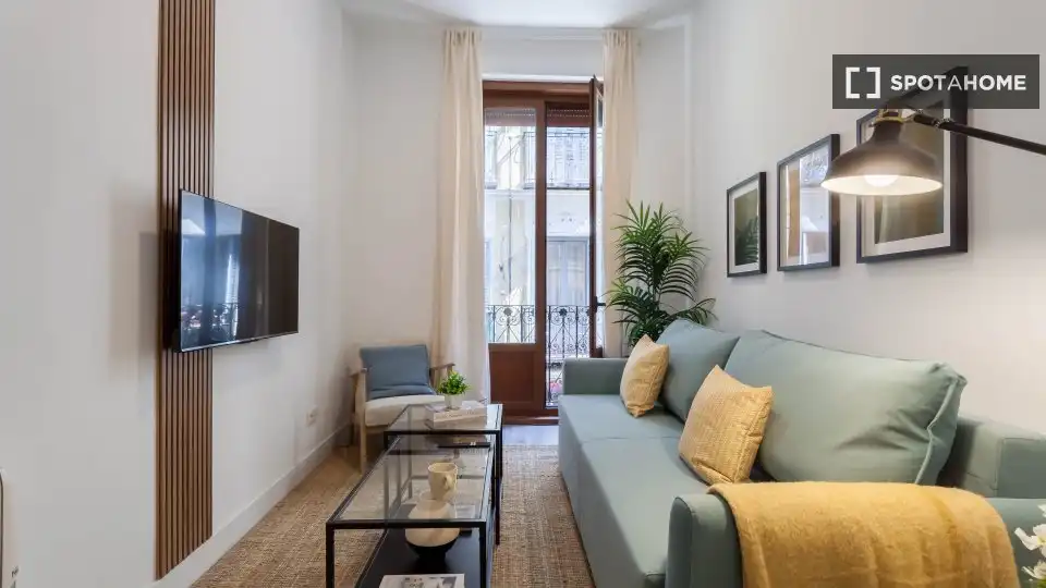 Appartement avec balcon à louer à Centro, imagen 2