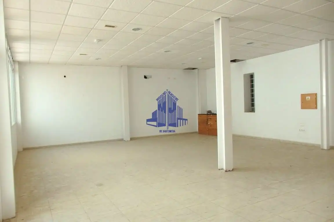 Business premises to rent in Beniel