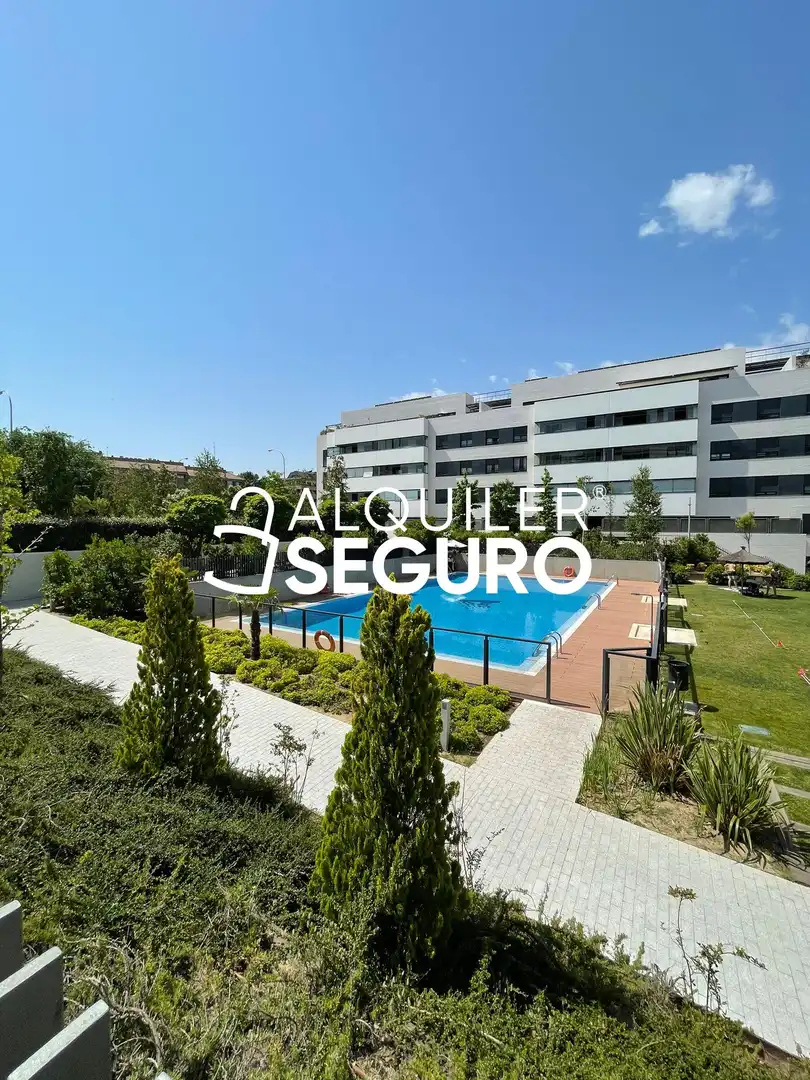 Flat for rent in Maria de Maeztu, Arroyo del Fresno