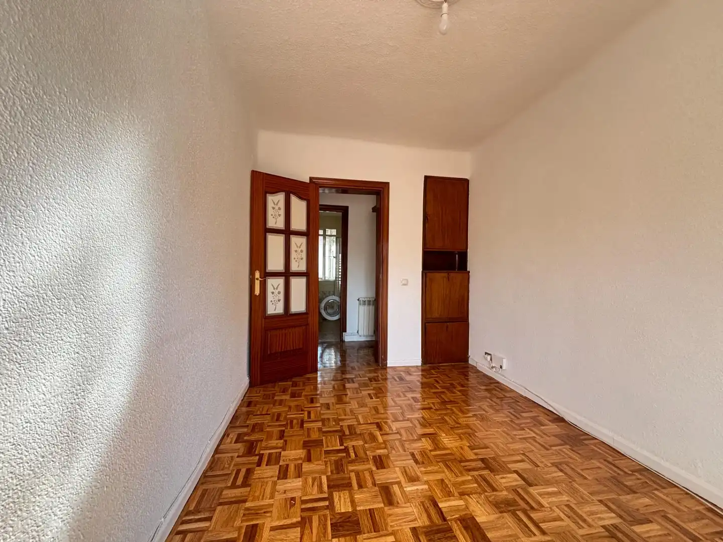 Bedroom of Flat for rent in Madrid  with Heating, Terrace and Alarm