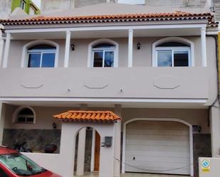 Exterior view of Single-family semi-detached for sale in Los Realejos  with Terrace