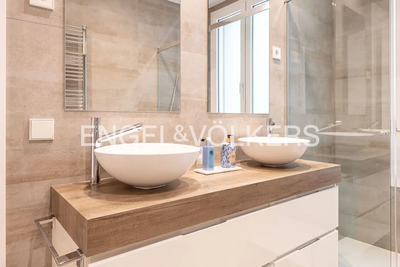 Baño de Piso en venta en Madrid con Aire acondicionado, Calefacción y Parquet