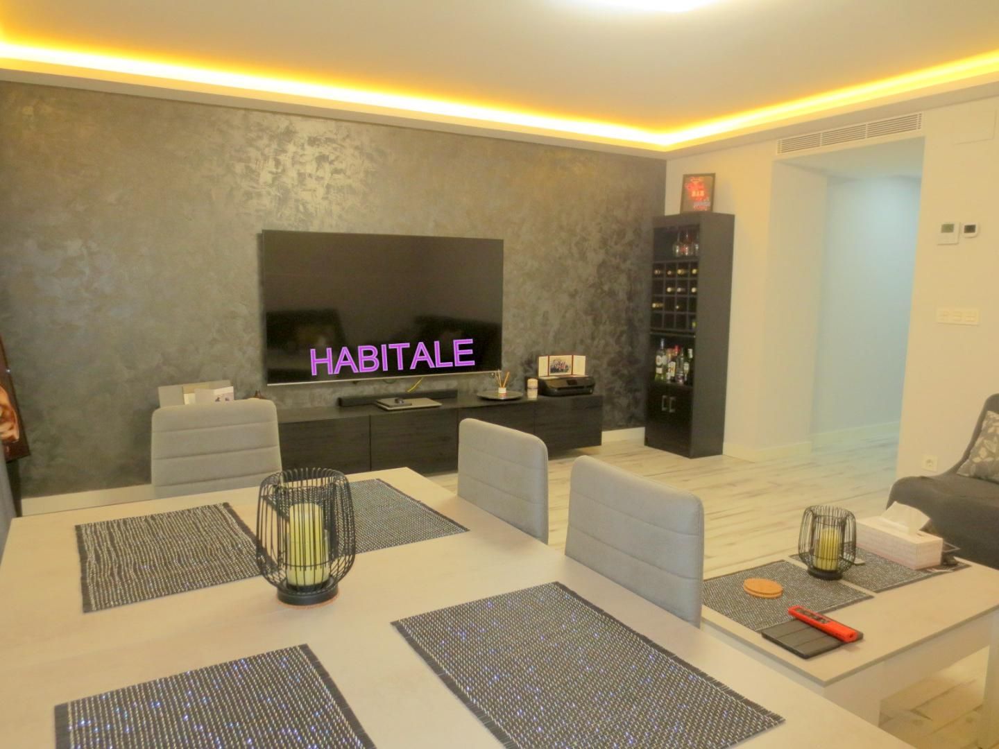 Living room of Flat for sale in  Zaragoza Capital  with Terrace