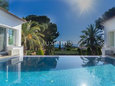 Xalet amb piscina en venda a Altea la Vella