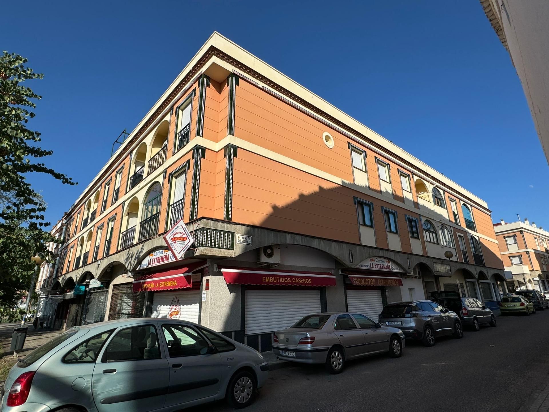 Vista exterior de Pis en venda en Zafra amb Terrassa