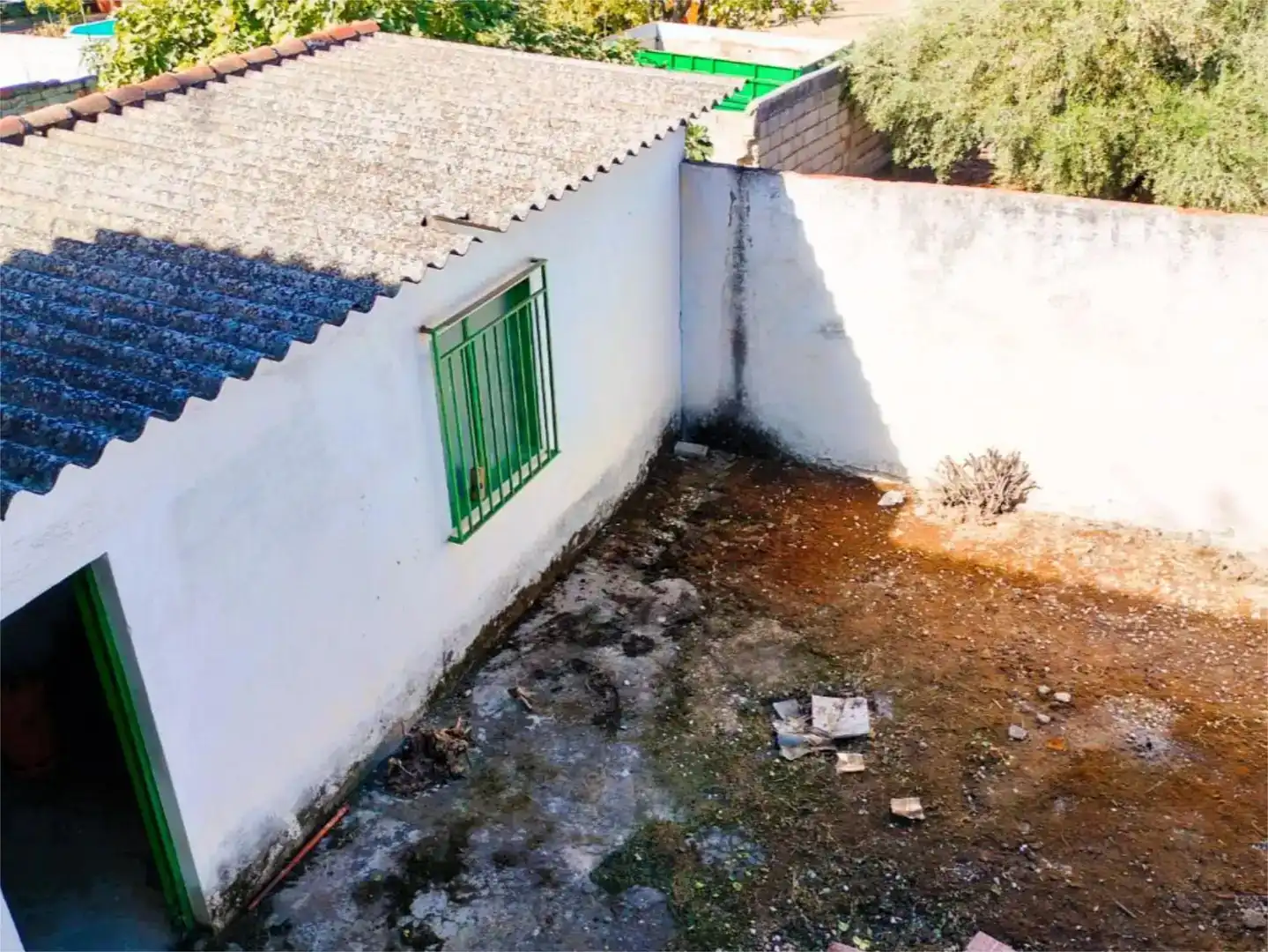 Casa adosada en venda en Cazalilla amb Balcó