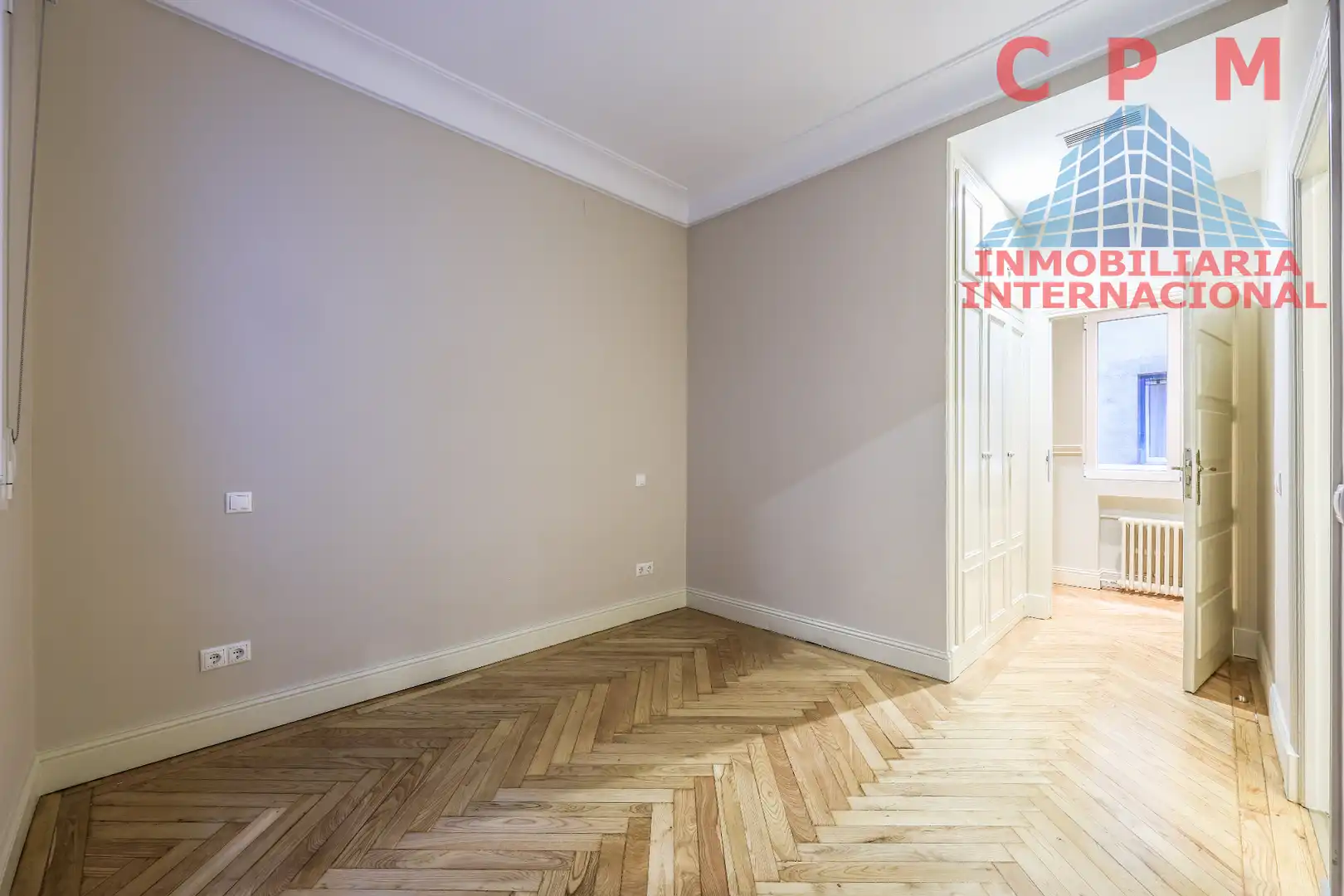Bedroom of Flat for rent in Madrid  with Air Conditioner, Heating and Parquet flooring