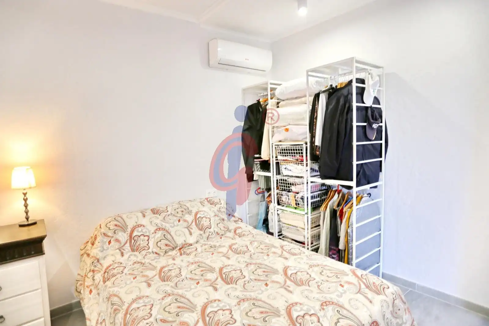Dormitori de Casa o xalet en venda en Alicante / Alacant amb Jardí privat, Terrassa i Piscina