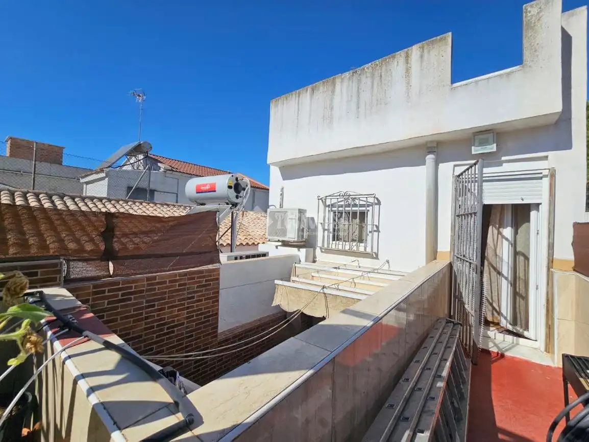 Vista exterior de Casa o chalet en venta en Jerez de la Frontera con Aire acondicionado y Terraza