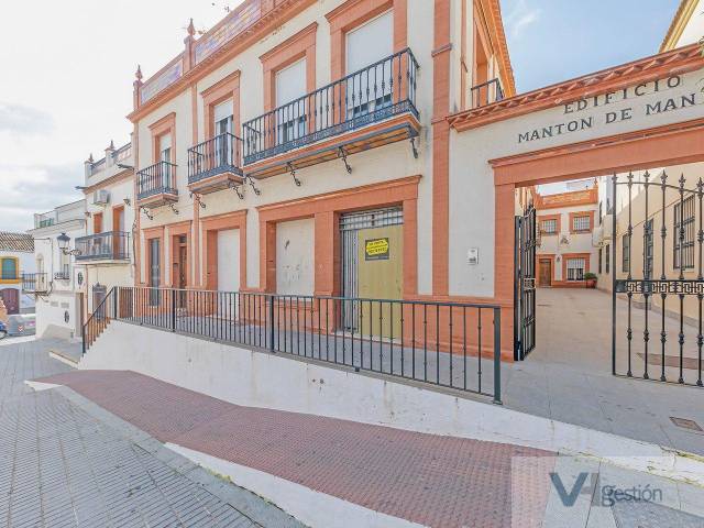 Local comercial en Venta en Carrión de los Céspedes