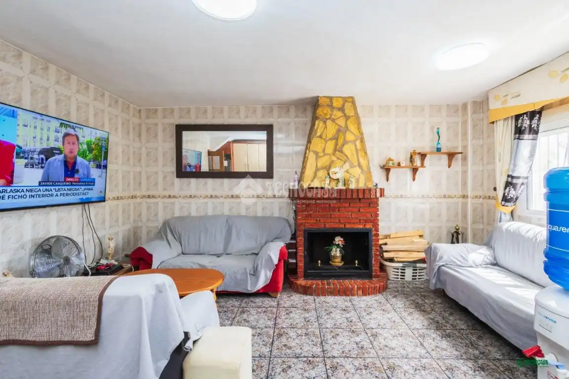 Casa pareada en venta en Zurgena, imagen 2