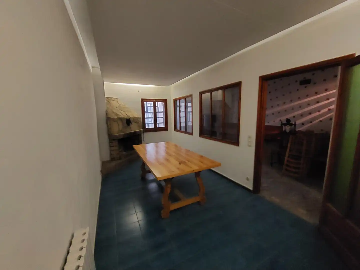Houses for sale in Tornabous  with Air Conditioner, Heating and Private garden