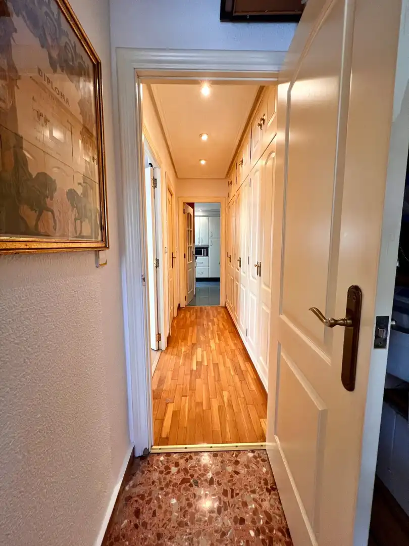 Piso en venta en Tavernes Blanques con Aire acondicionado, Calefacción y Parquet