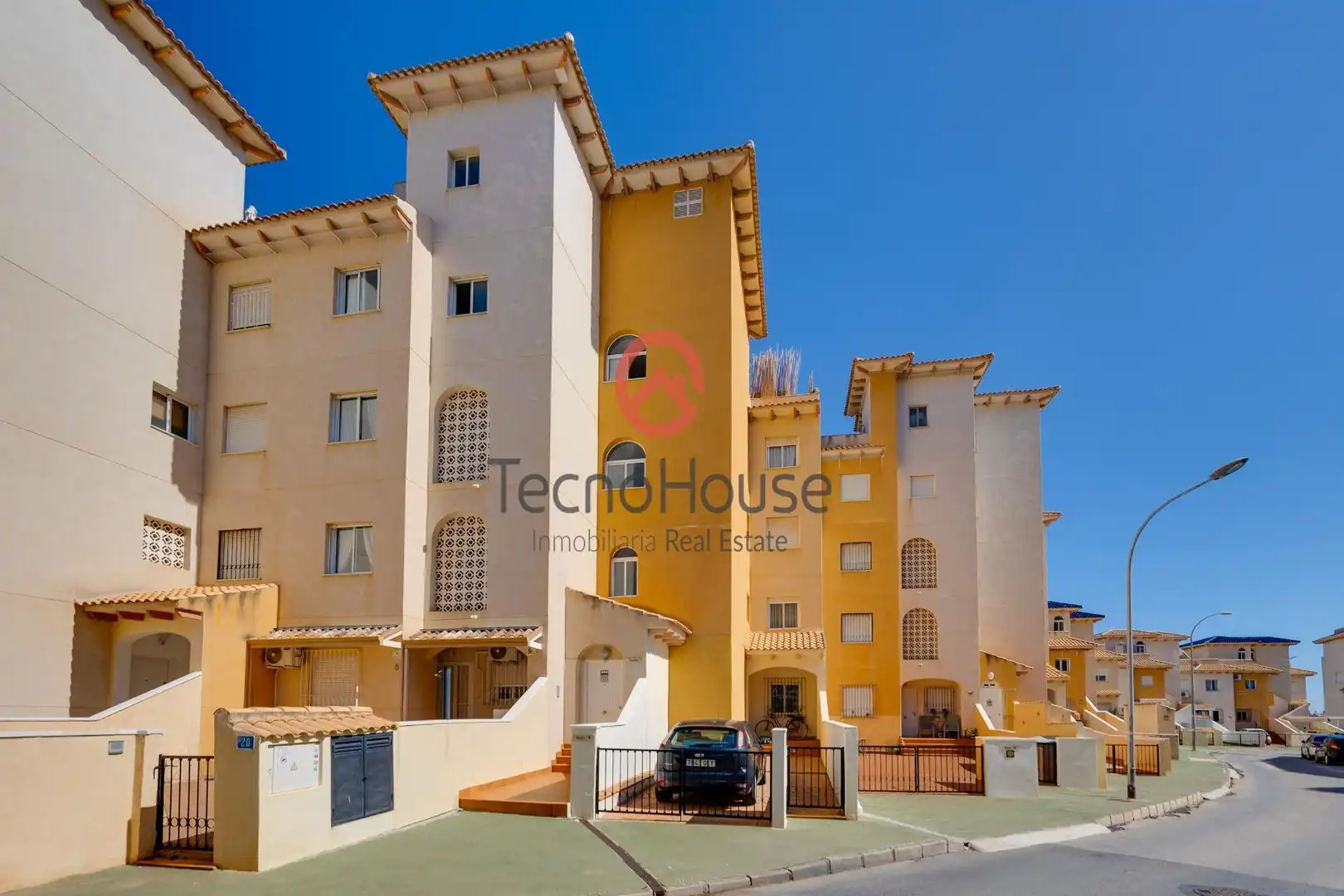 Apartament amb piscina en venda a Calle Calle Samaniego, imagen 31