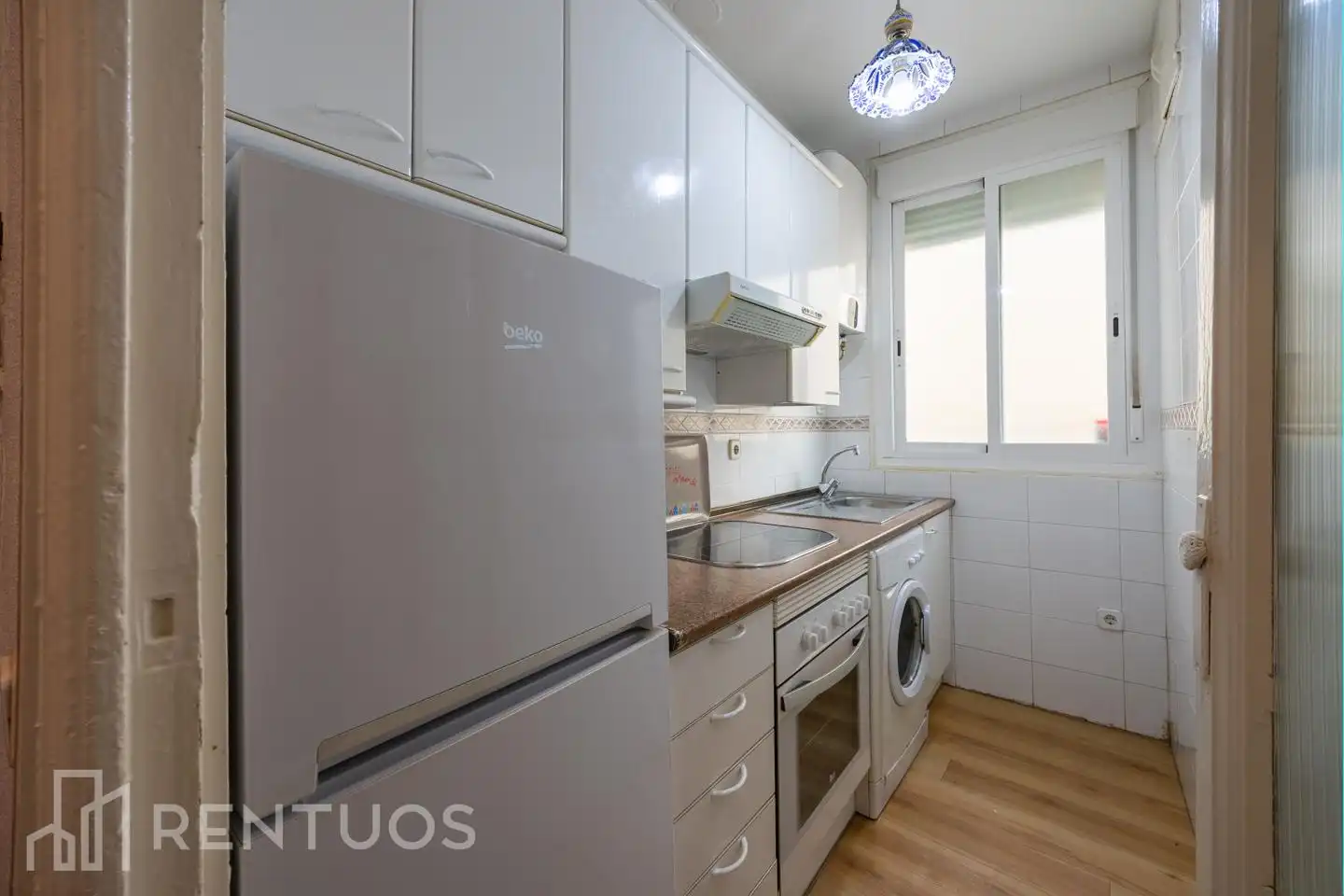 Kitchen of Attic for rent in Madrid  with Air Conditioner, Heating and Parquet flooring