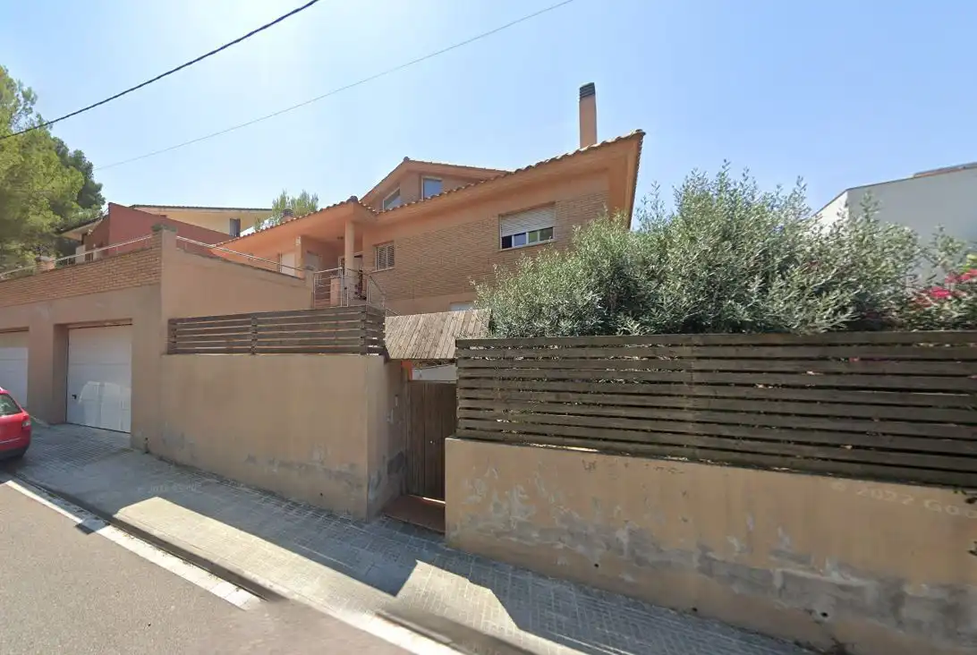Vista exterior de Pis en venda en Canyelles