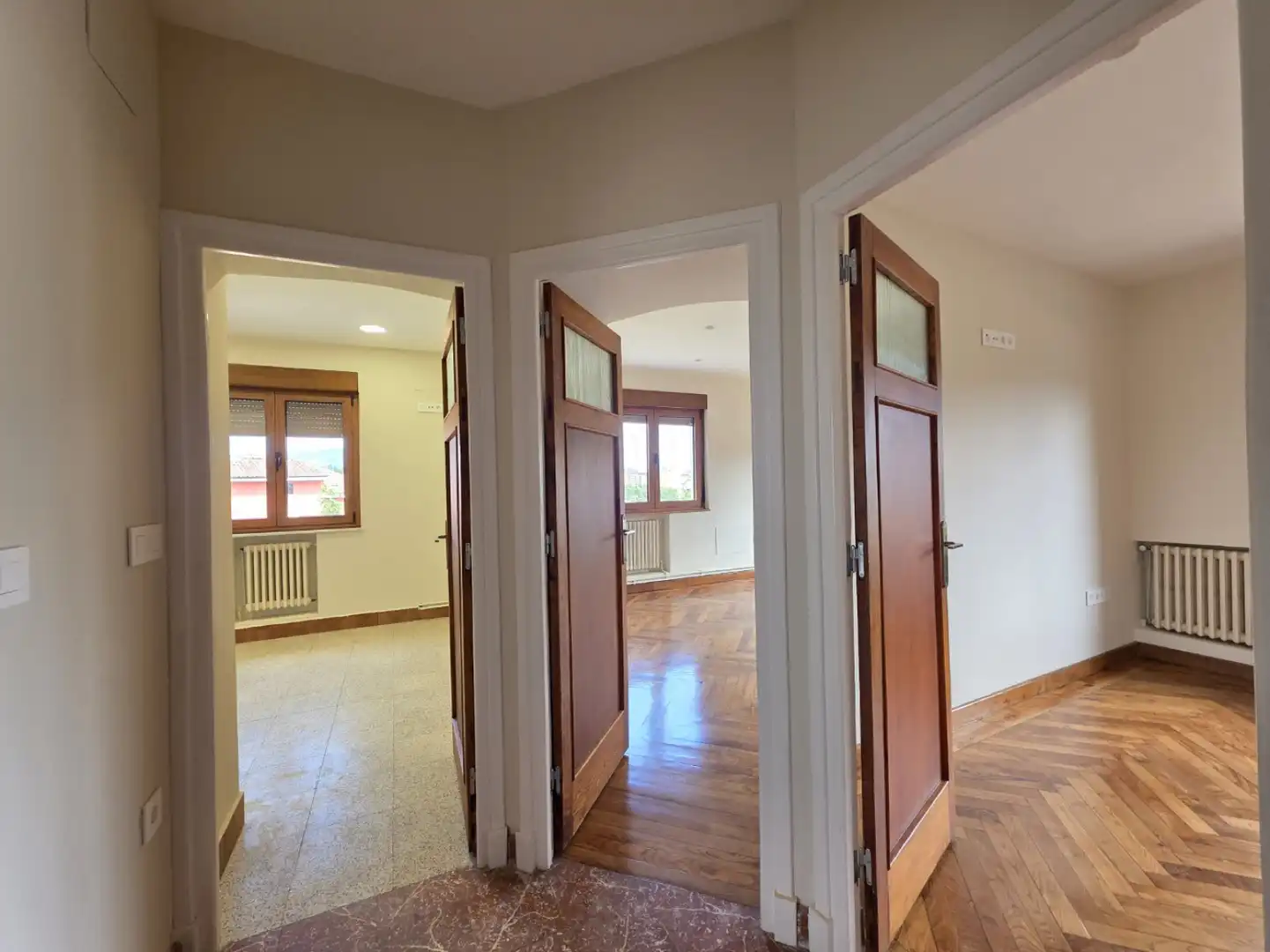 Casa o xalet de lloguer en Siero amb Calefacció, Parquet i Terrassa