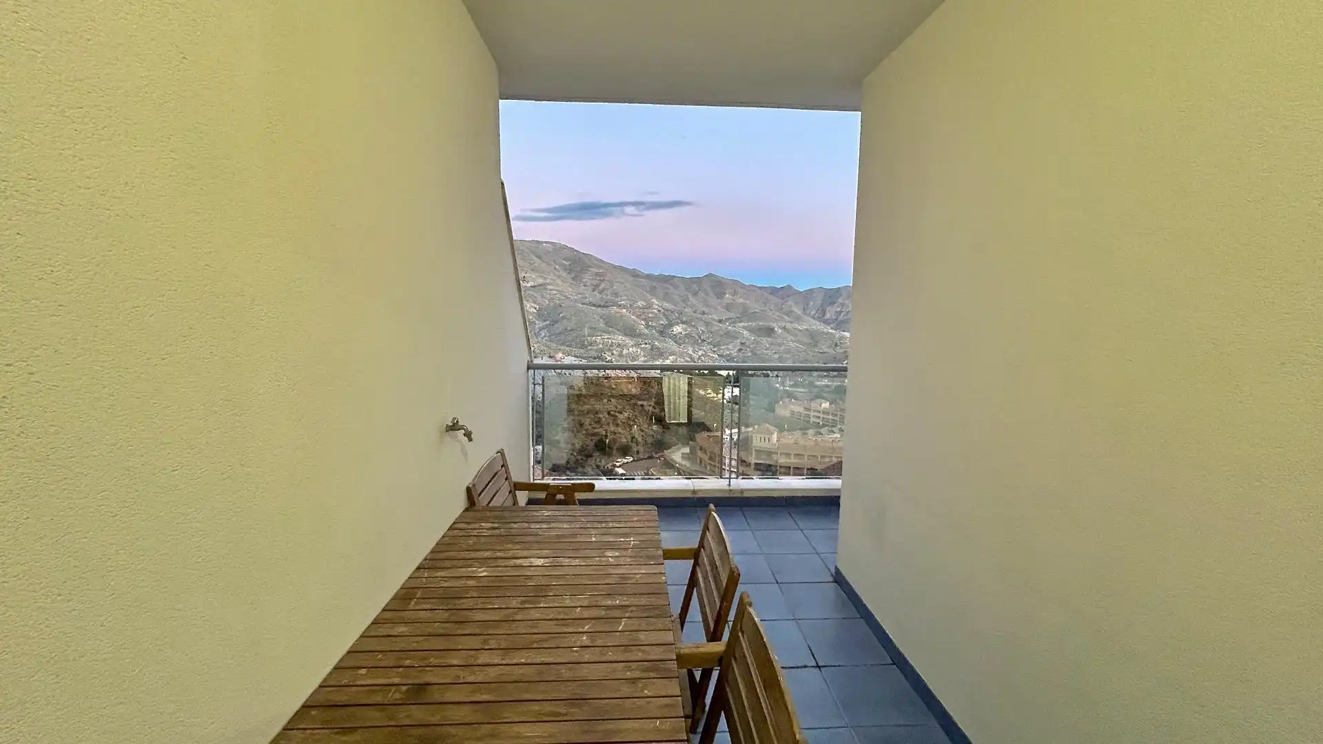 Appartamento con terrazza in vendita a Calle Calle de las Higueras, 95, imagen 6