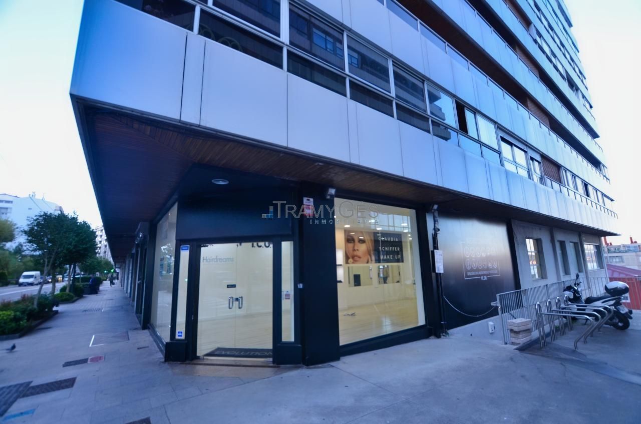 Exterior view of Premises to rent in Vigo 