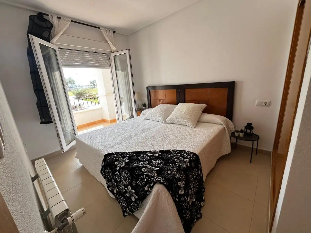 Habitación de Planta baja en venta en Murcia con Aire acondicionado, Calefacción y Jardín privado
