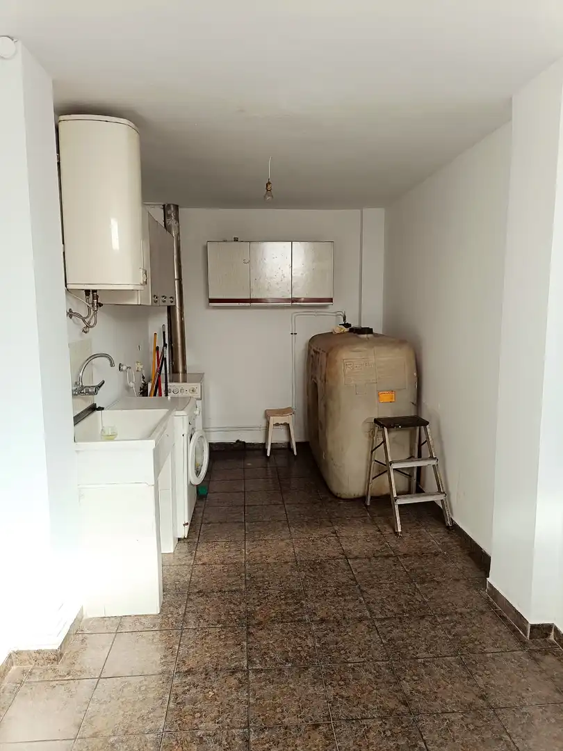 Casa o xalet en venda en Barruelo de Santullán amb Calefacció, Parquet i Terrassa