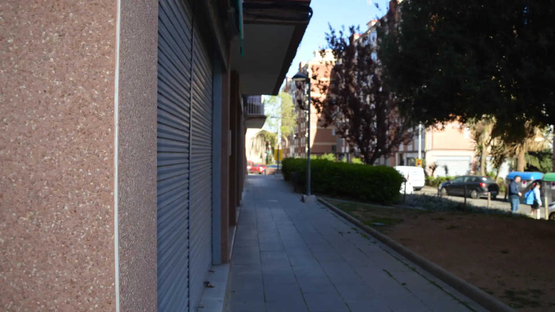 Local de alquiler en Avinguda del Marquès de Sant Mori, Llefià, Artigues - Llefià