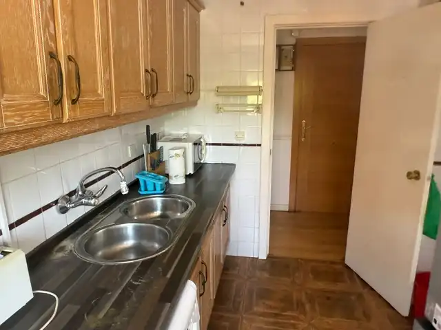 Cuina de Pis de lloguer en Puertollano amb Aire condicionat, Calefacció i Terrassa