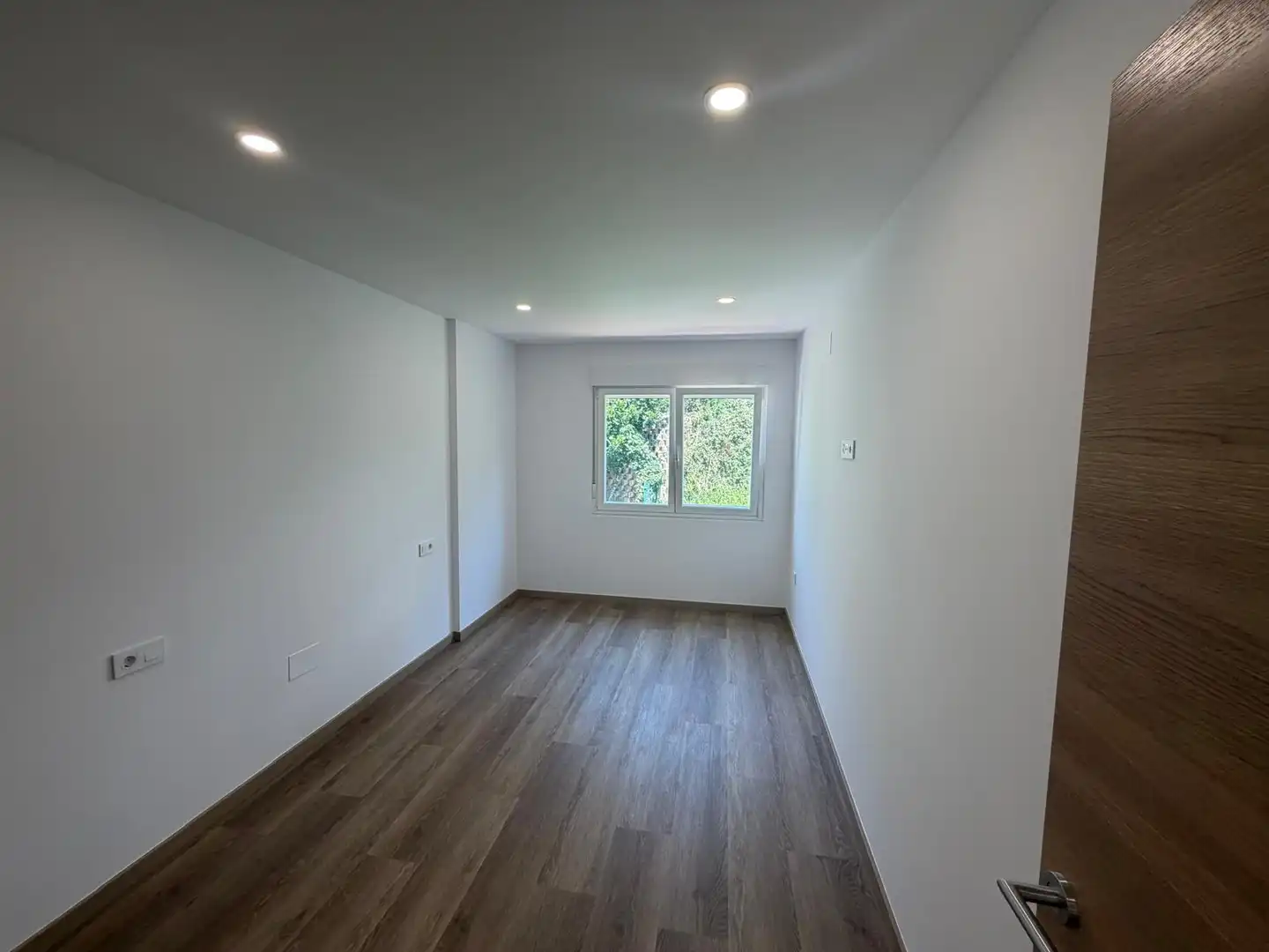 Casa o chalet de alquiler en Lugo con Calefacción, Jardín privado y Parquet