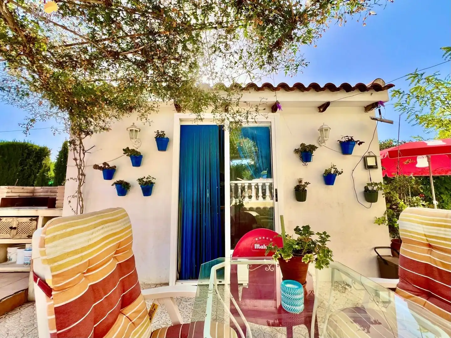 Terrassa de Casa o xalet en venda en Daya Vieja amb Aire condicionat, Calefacció i Jardí privat