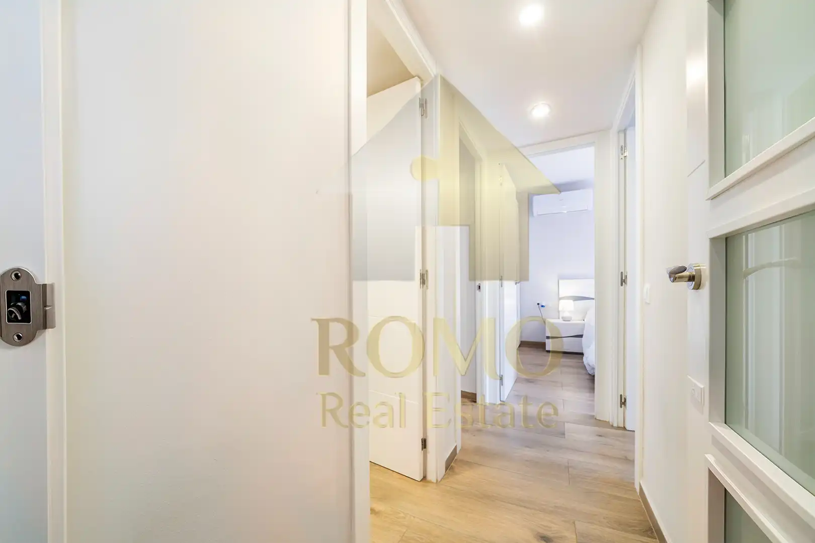 Piso en venta en Santa Perpètua de Mogoda con Calefacción y Balcón