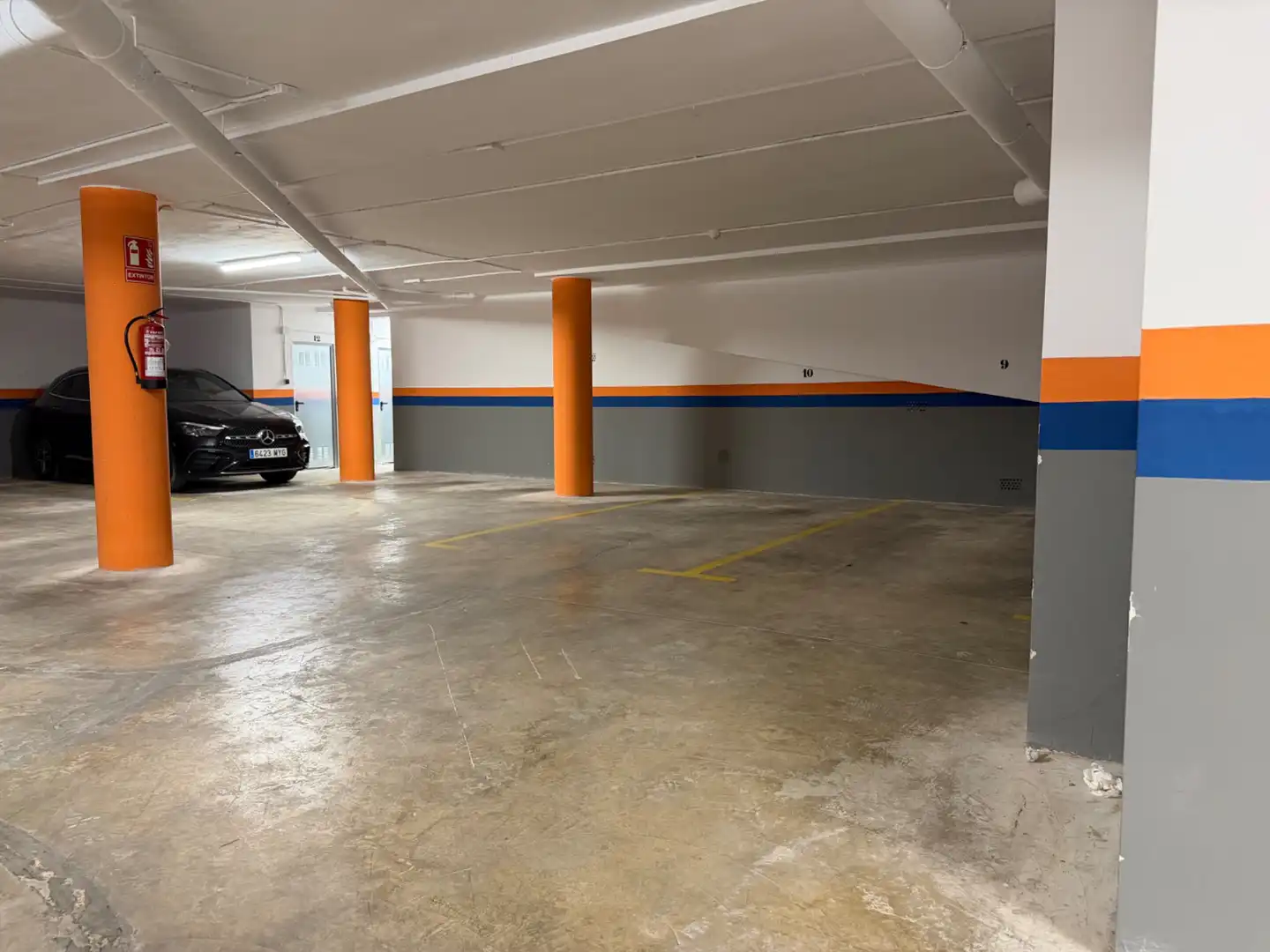Parking of Duplexes for sale in Benetússer  with Air Conditioner and Furnished