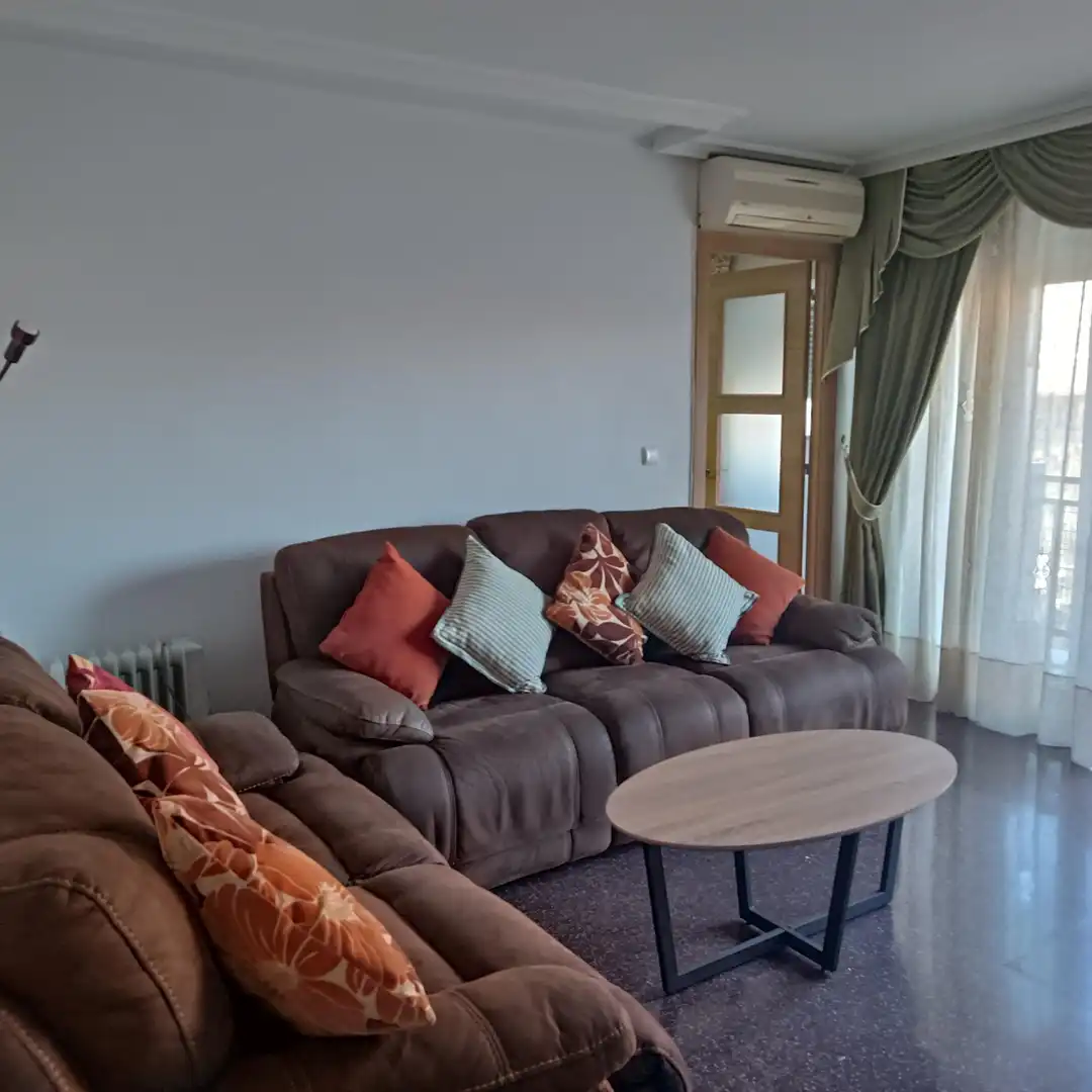 Sala d'estar de Pis de lloguer en Murcia amb Terrassa