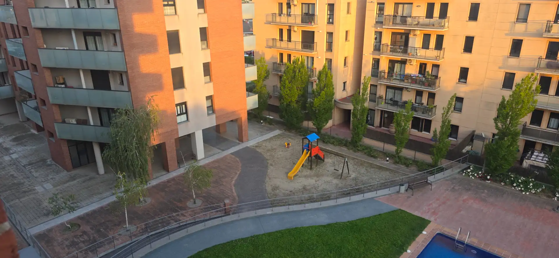 Einzelparkplatz mit Aufzug zum Verkauf in Passatge Pep Ventura 12