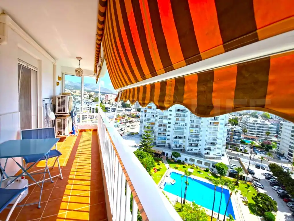Außenansicht von Wohnungen zum Verkauf in Benalmádena mit Privatgarten, Möbliert und Gemeinschaftspool