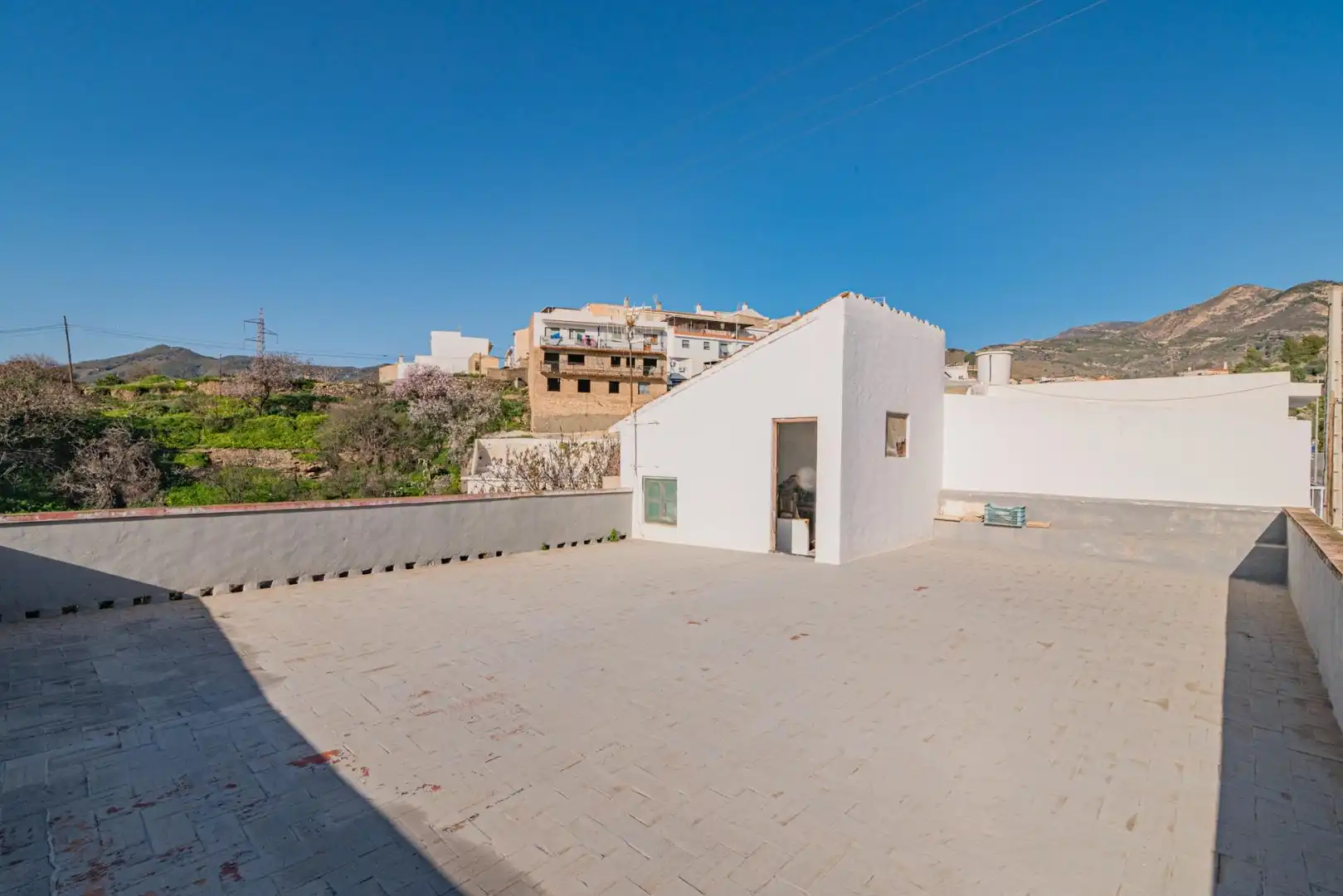 Terrassa de Casa o xalet en venda en Molvízar amb Jardí privat, Terrassa i Traster