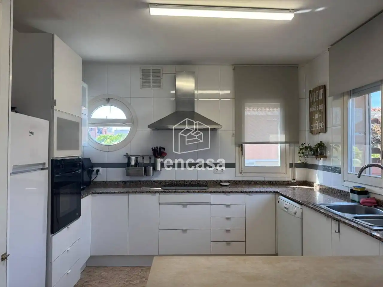Cocina de Casa adosada en venta en Artesa de Lleida con Aire acondicionado, Calefacción y Jardín privado