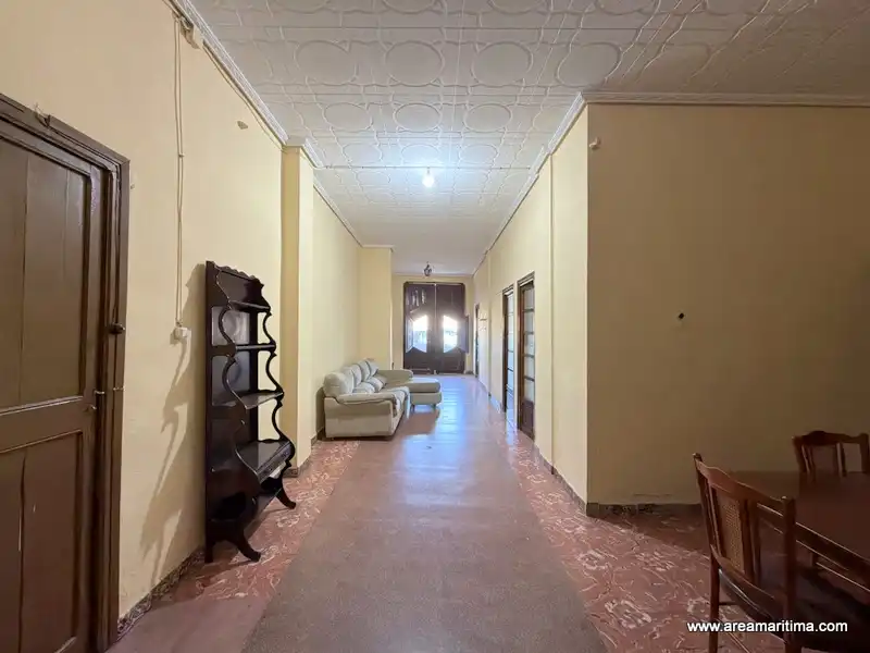 Casa adosada en venta en Valencia con Trastero y Alarma