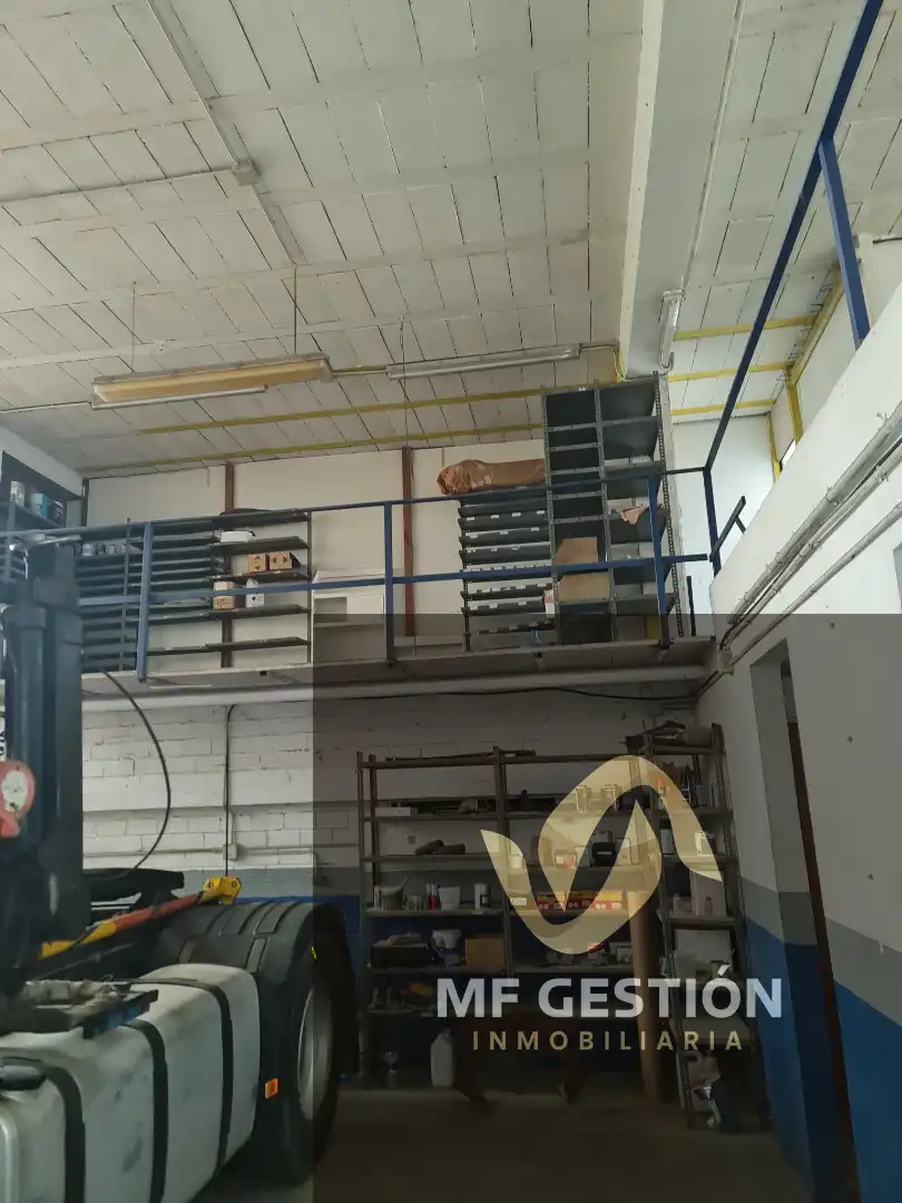 Fabrikhallen zur Miete in Tui