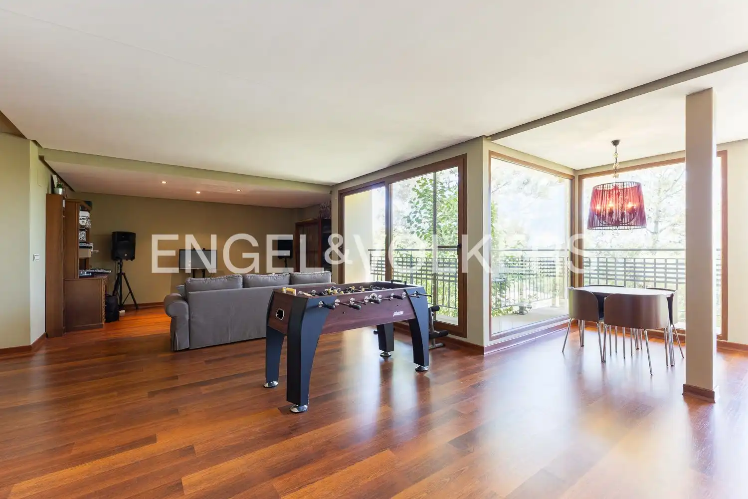 Living room of Houses for sale in Chiva  with Air Conditioner, Heating and Private garden