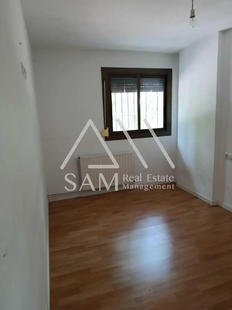 Planta baja en venta en Barcelona con Calefacción