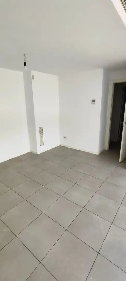 Piso de alquiler en Carrer de Granada, Egara