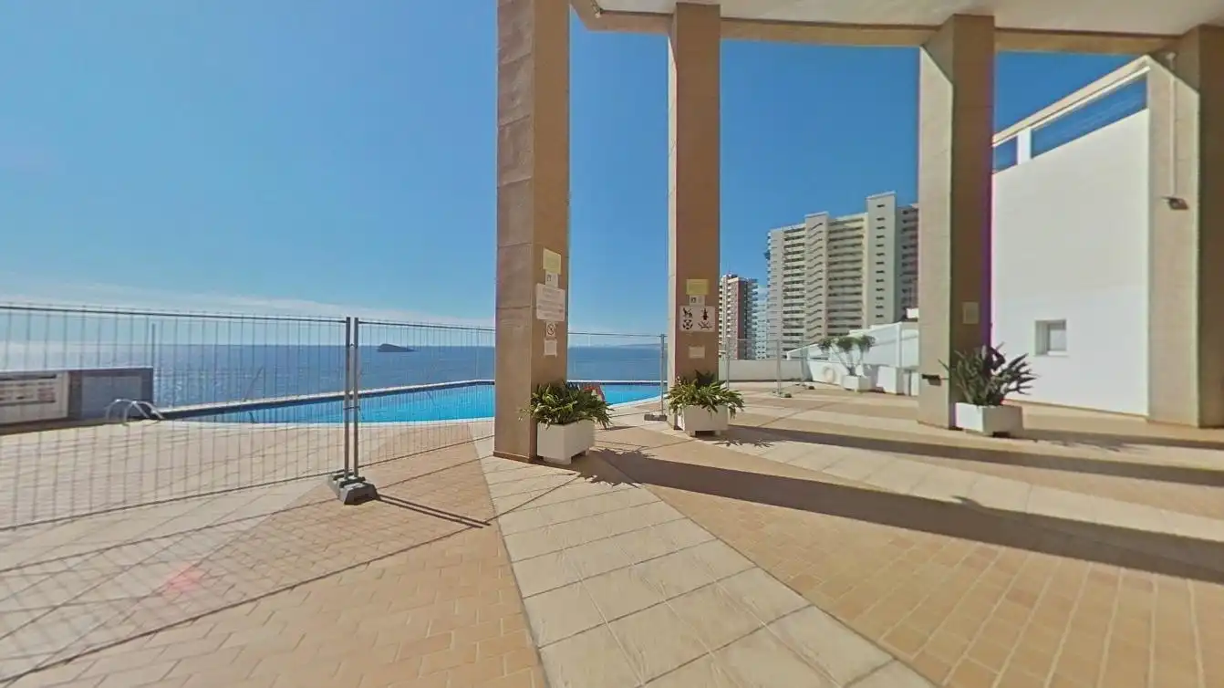 Piscina de Dúplex en venda en Benidorm amb Piscina