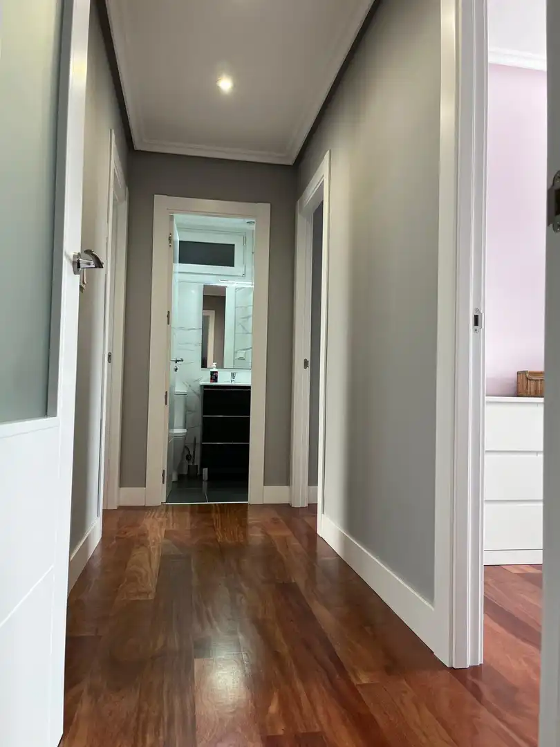 Piso con terraza en venta en Ibaiondo, imagen 28