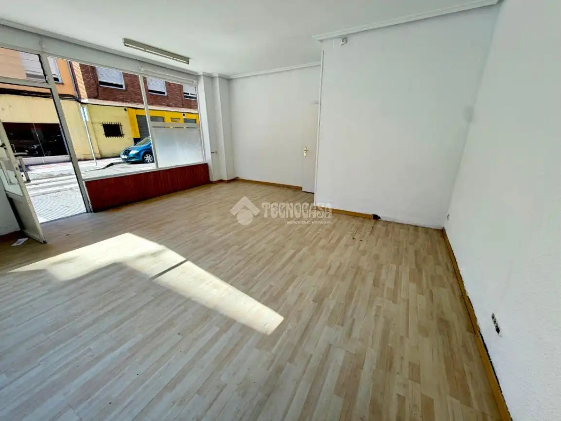 Business premises to rent in C. Batalla de Clavijo, imagen 9
