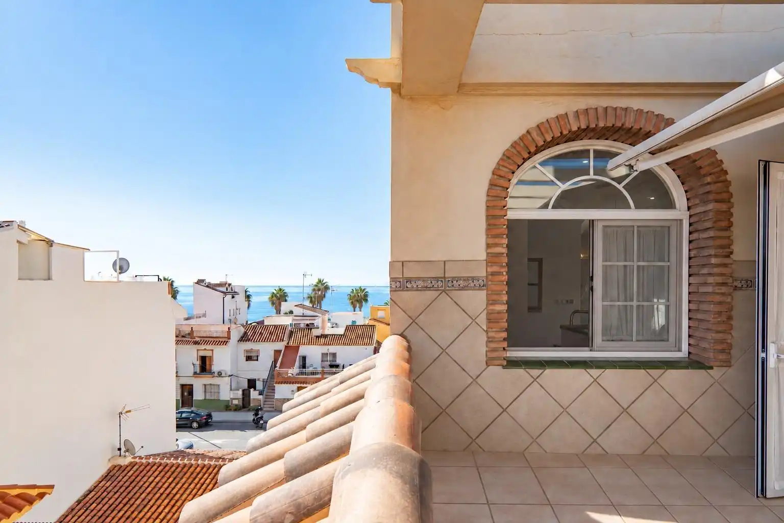 Vista exterior de Casa o chalet en venta en Caleta de Vélez