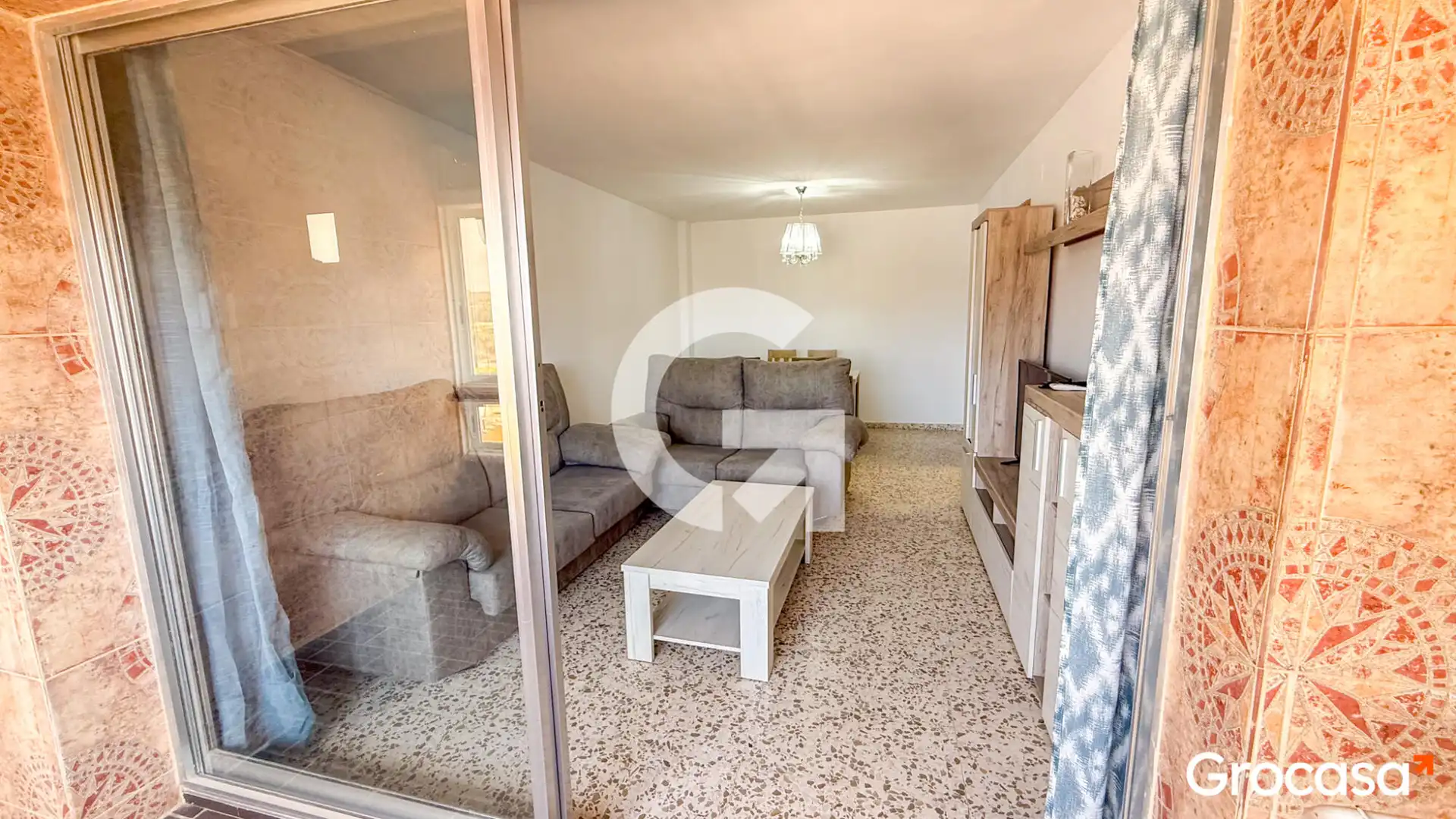 Piso con terraza en venta en CL PRADOS LOS, imagen 2